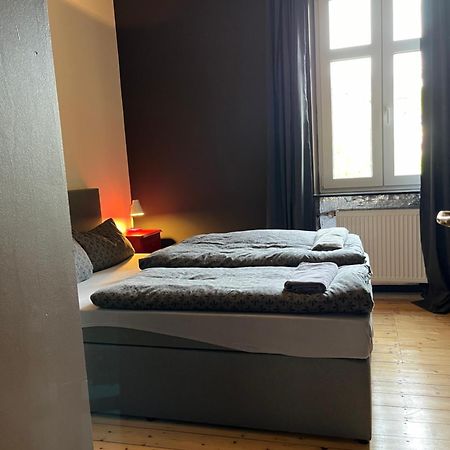 Vis-A-Vis Apartments Трабен-Трарбах Экстерьер фото