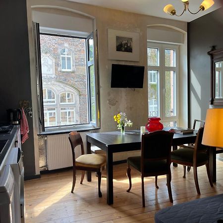 Vis-A-Vis Apartments Трабен-Трарбах Экстерьер фото